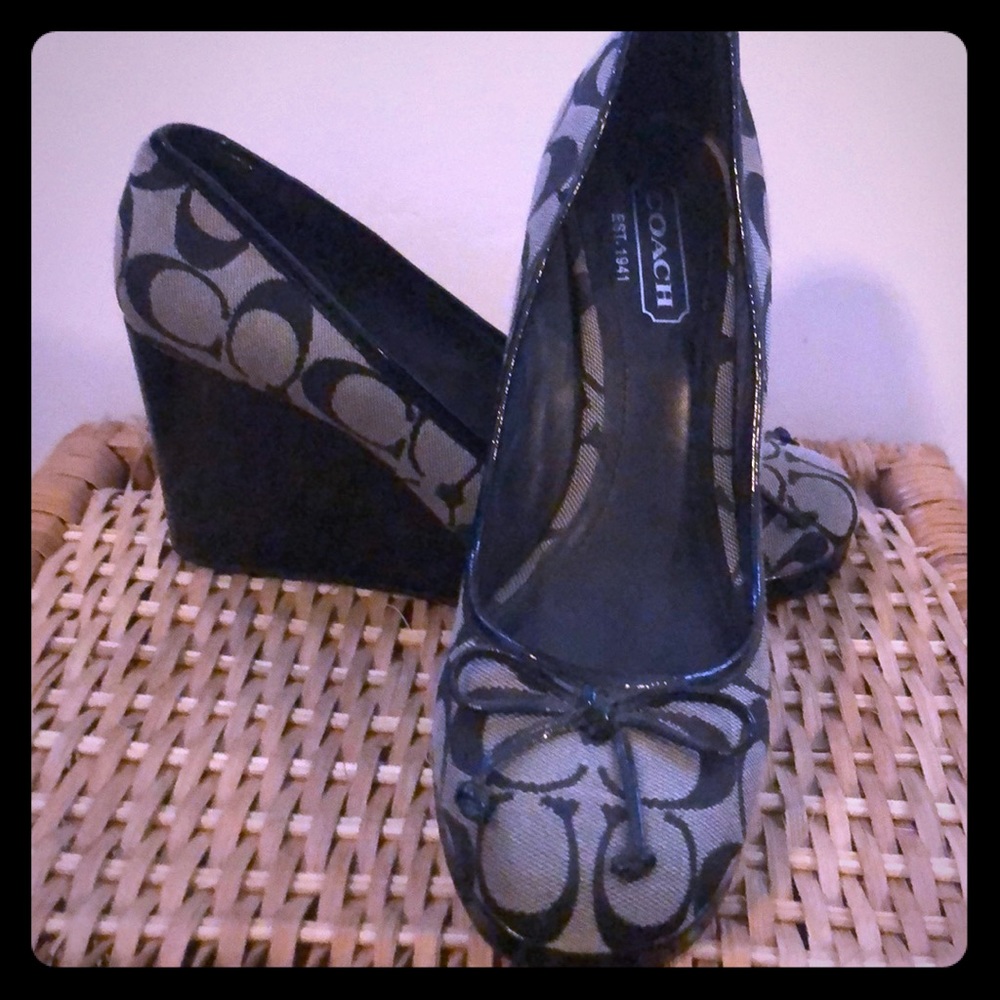 COPY - Coach black and gray wedge excellent condition